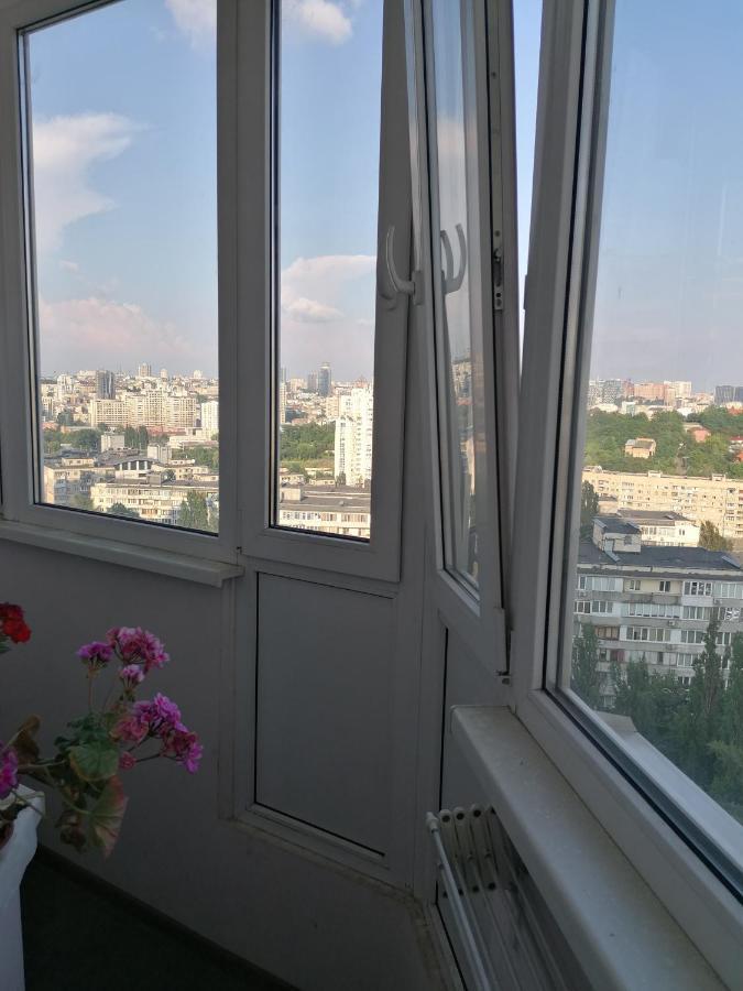 Уютная Студио Возле Жд Вокзала เคียฟ ภายนอก รูปภาพ