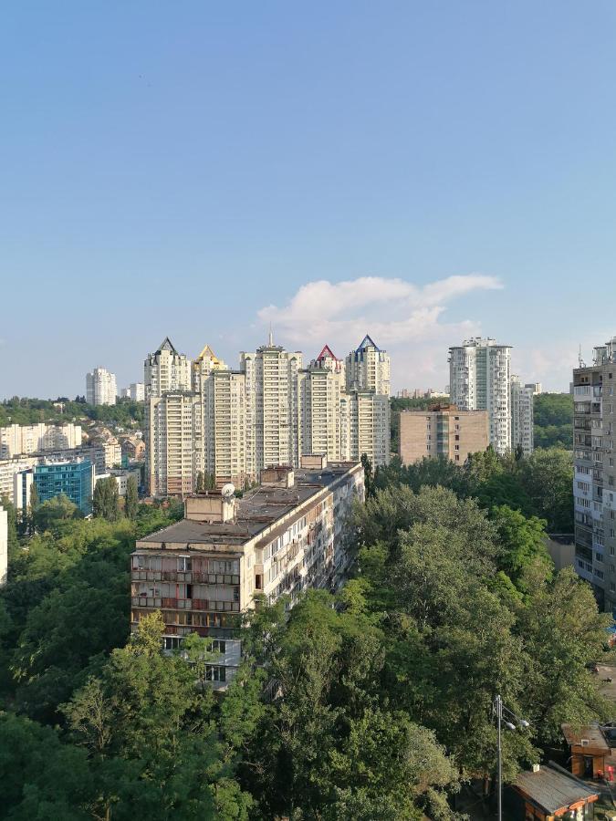 Уютная Студио Возле Жд Вокзала เคียฟ ภายนอก รูปภาพ